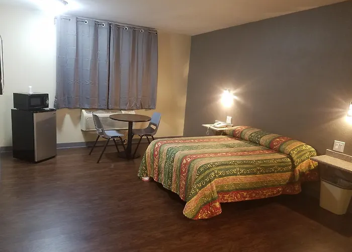 Travel Time Motel